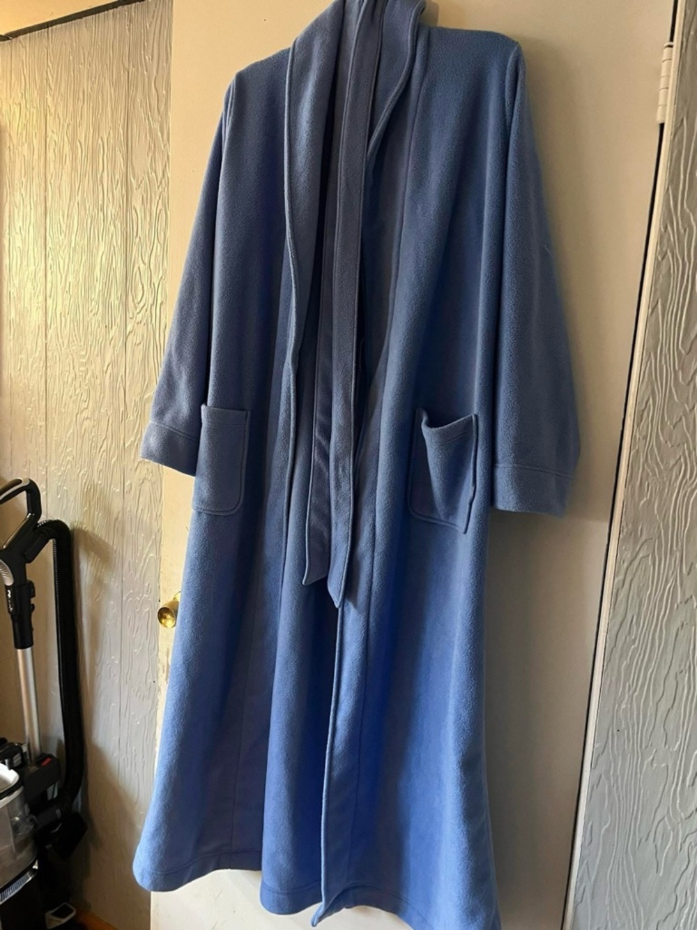 L L BEAN Cozy Long Blue Robe with Pockets Mens small